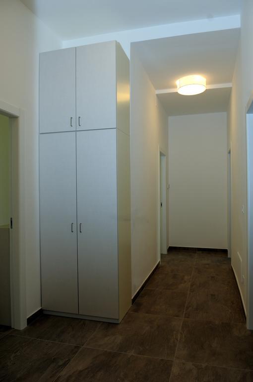 Della Torre Rooms Lecce Exterior photo