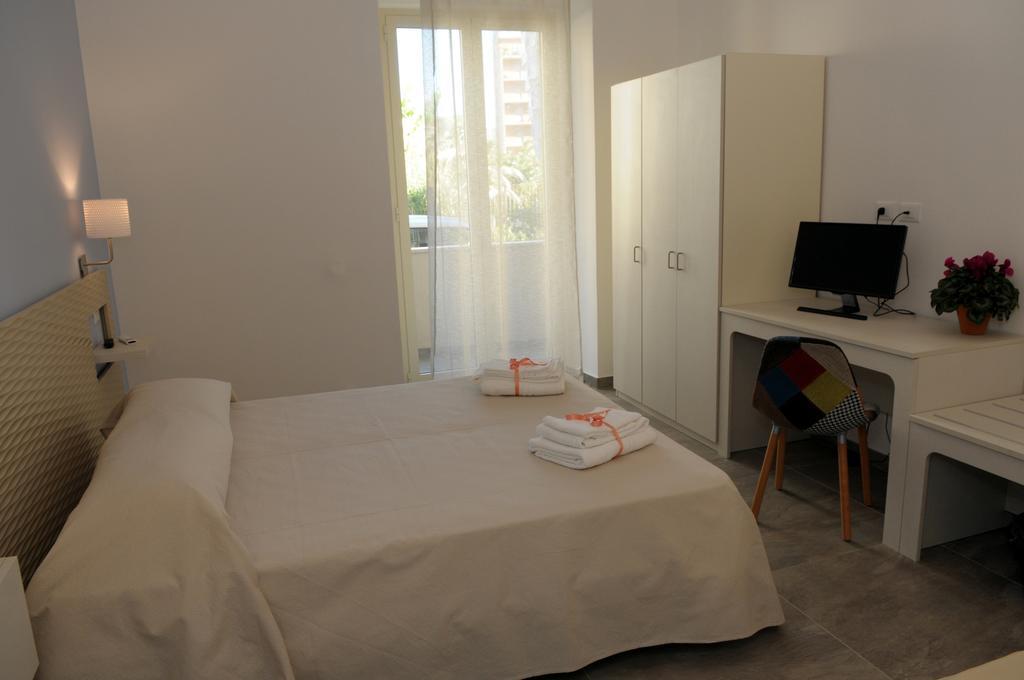Della Torre Rooms Lecce Exterior photo
