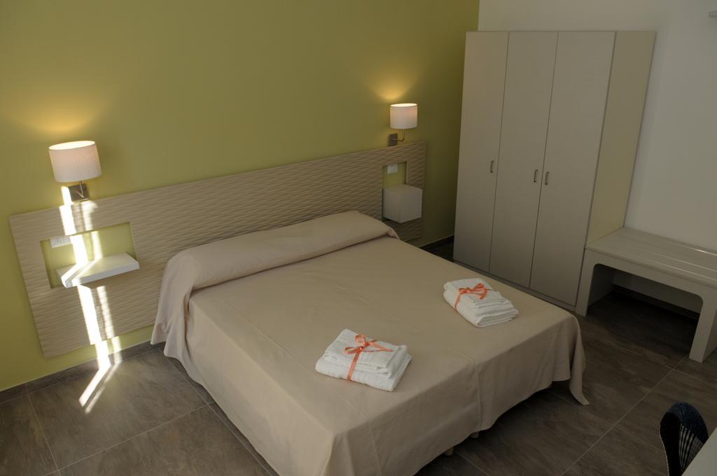 Della Torre Rooms Lecce Exterior photo